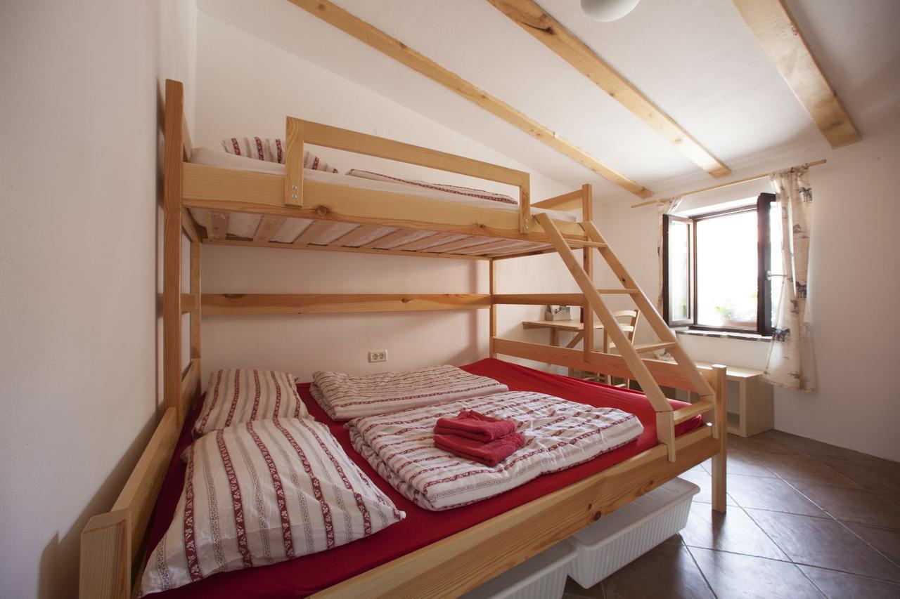 Hostel Xaxid Crni Kal Ngoại thất bức ảnh